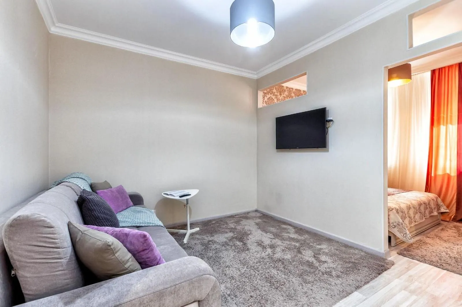 Apartment Красивые Теплые Апартаменты В Центре Nur-Sultan